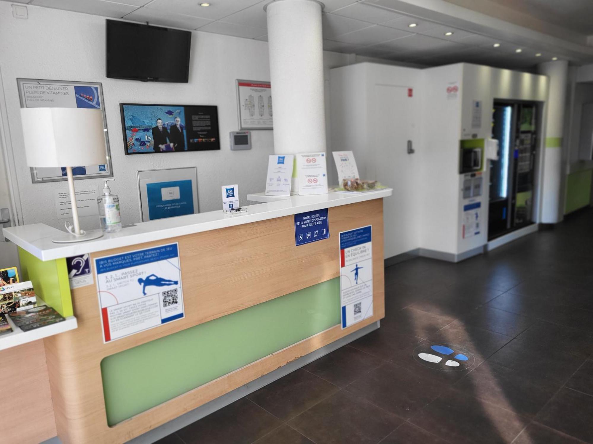 Ibis Budget Marseille Valentine Exterior photo